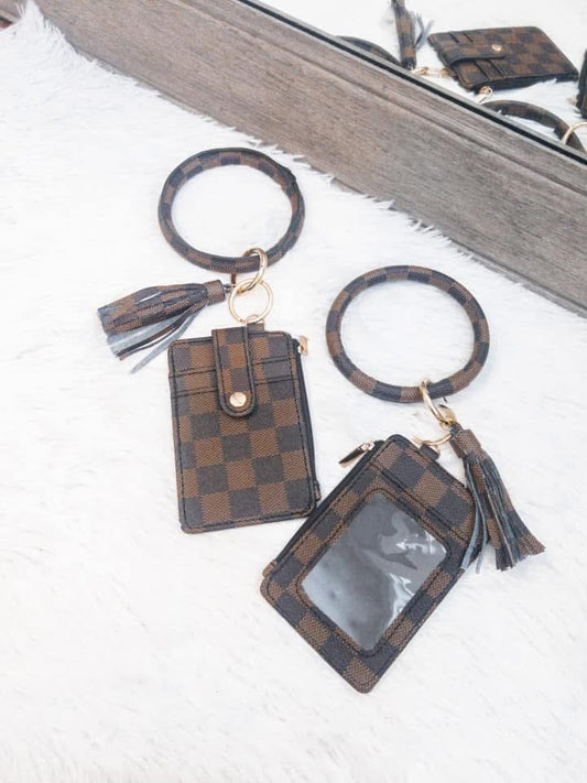 Checkered wristlet wallet